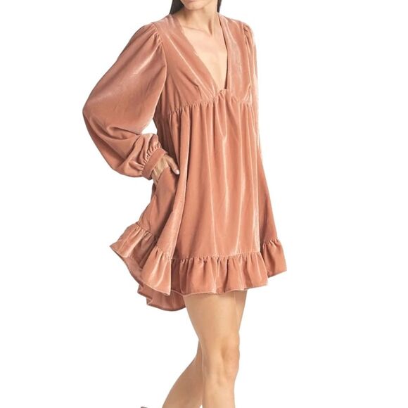 Free People Estella Blush Rose Pink Pearl Velvet Long Sleeve Flounce Dress L - Picture 1 of 9
